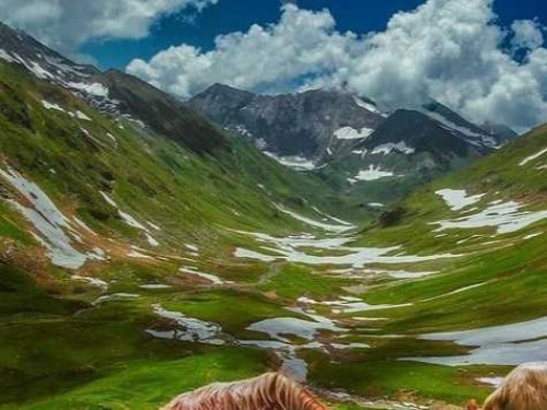 2 Days & 1 Nights Tour to Shogran